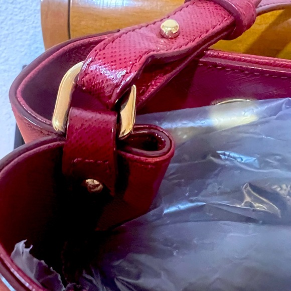 Authentic Salvatore Ferragamo 3 way handbag - Free shipping - Picture 13 of 14